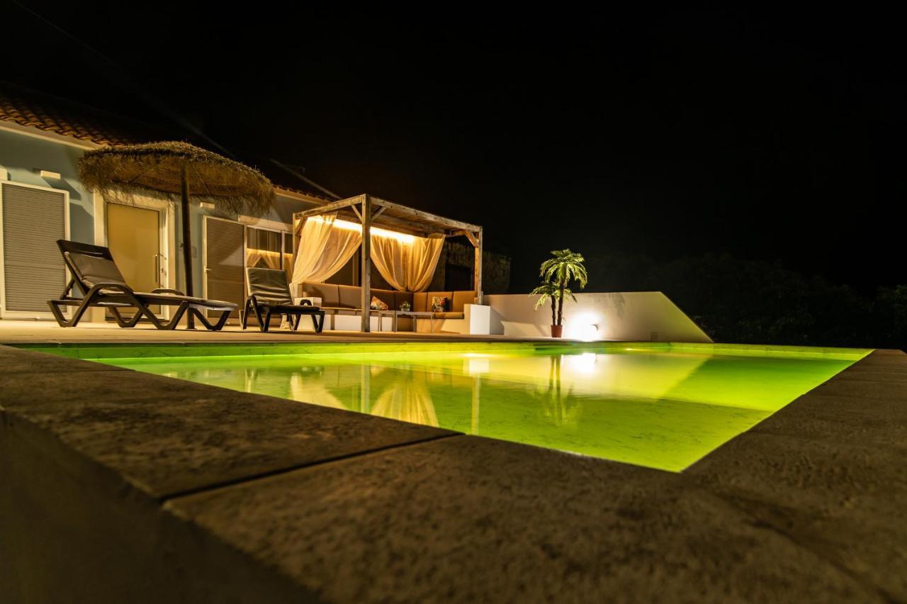 ポヴォアサン Casa Do Outeiro With Heated Pool 30Cヴィラ エクステリア 写真